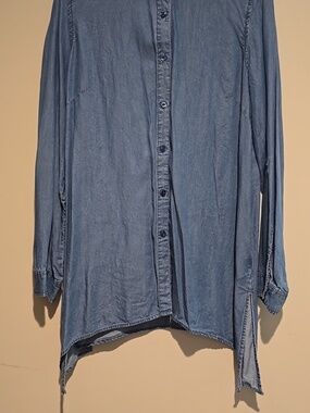 Light Blue Button-Up Tunic Shirt